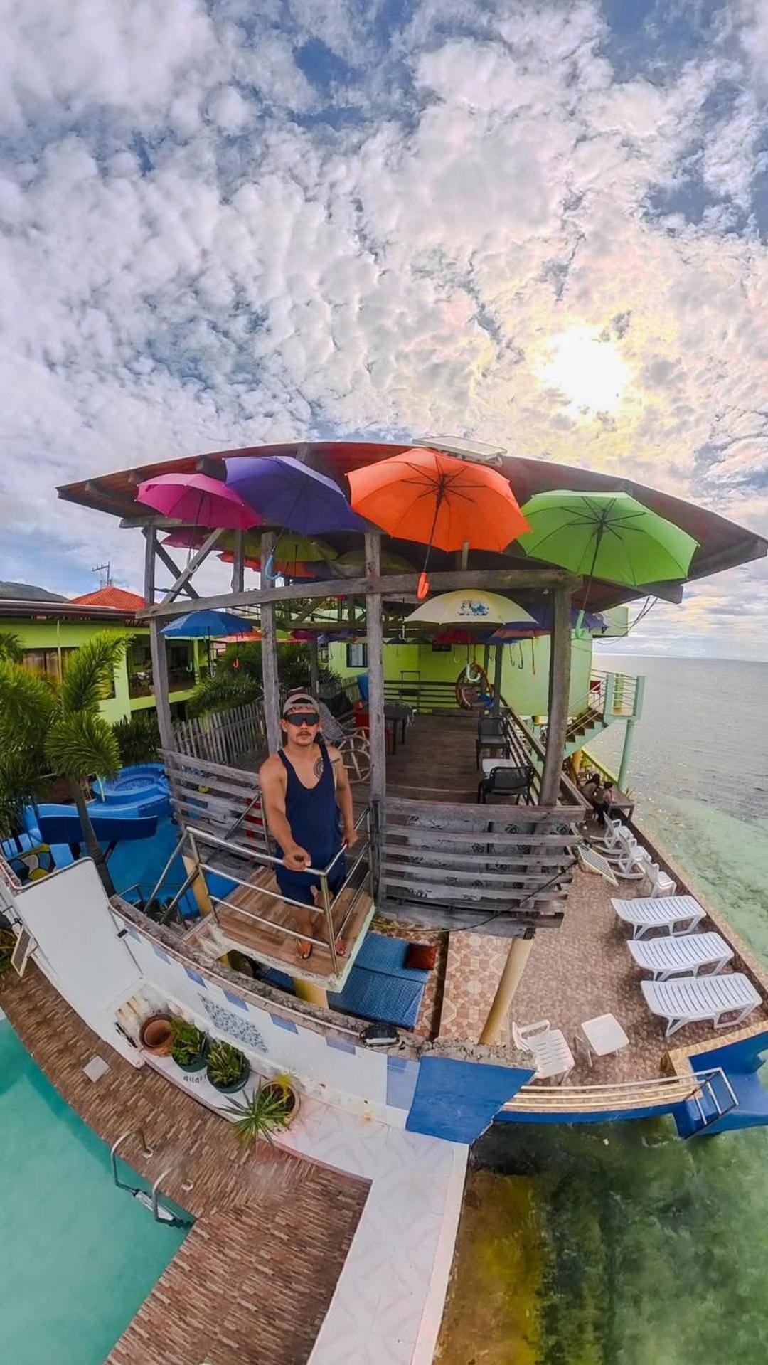 Sascha's Resort Oslob Buitenkant foto