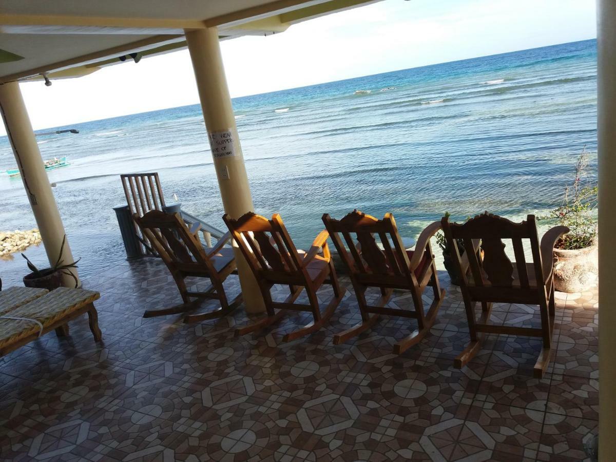 Sascha's Resort Oslob Buitenkant foto