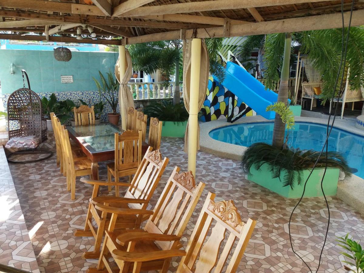 Sascha's Resort Oslob Buitenkant foto
