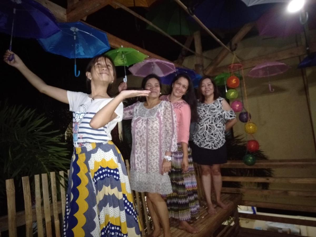 Sascha's Resort Oslob Buitenkant foto